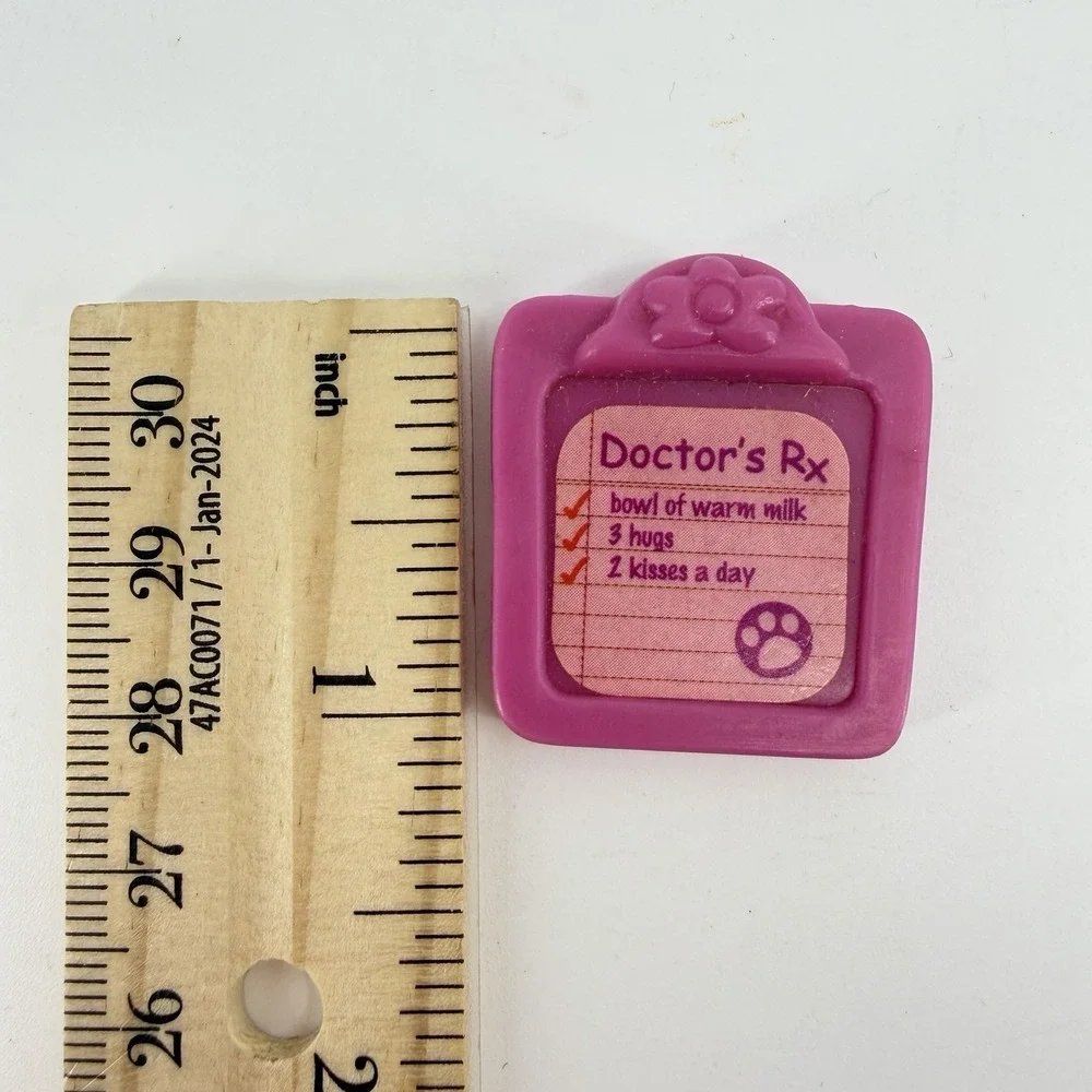 LPS Littlest Pet Shop Get Better Center Replacement Doctors‎ RX Pink Clipboard